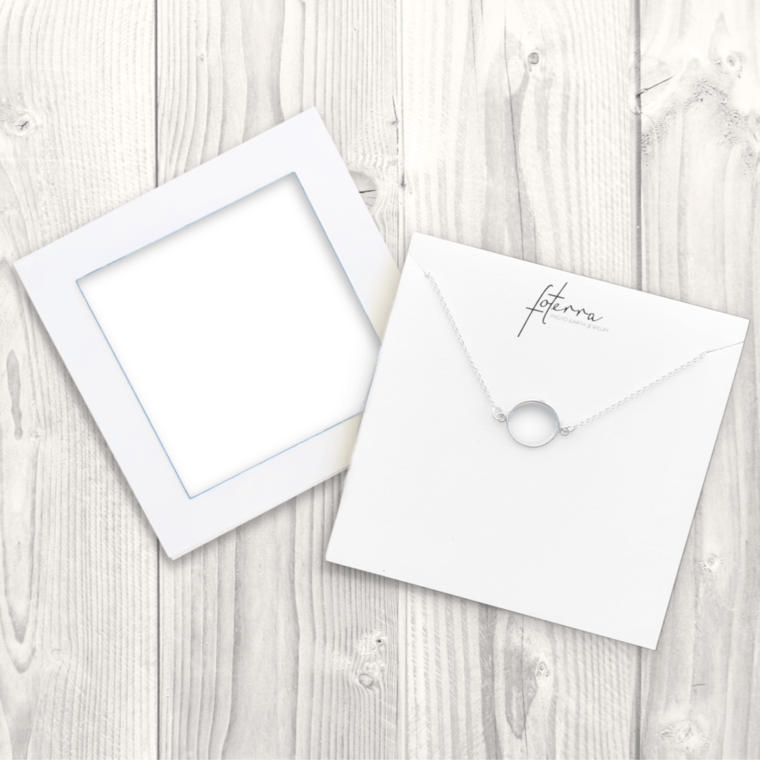 Custom Photo Circle Necklace for Fotographers